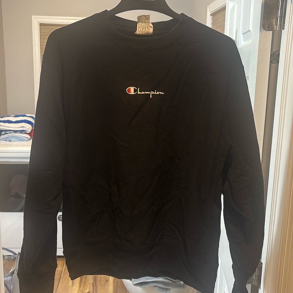 Black Champion Crew Neck